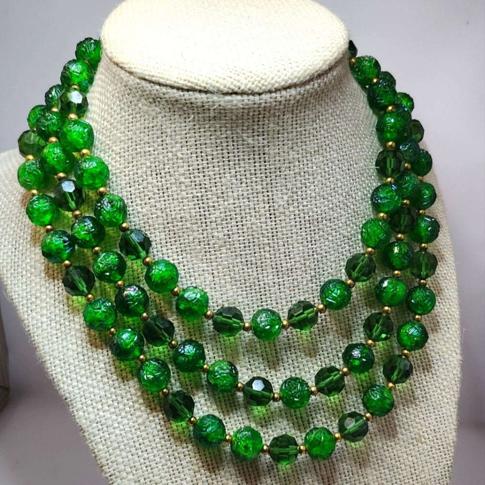 Signed Lisner Green Beaded Triple Strand Necklace